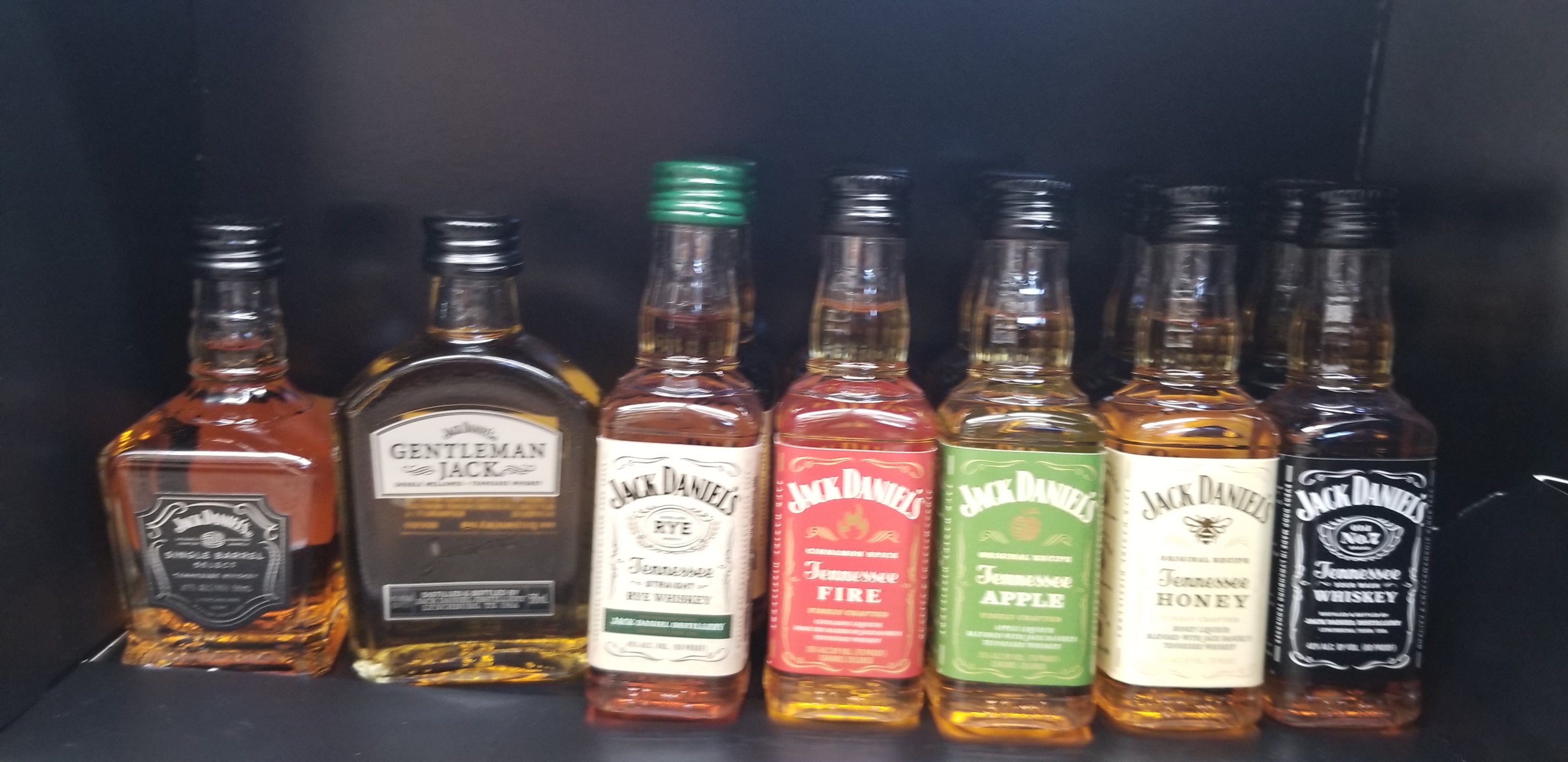 Jack Daniel's Holiday 12-Pack Mini Shot whisky -50ml
